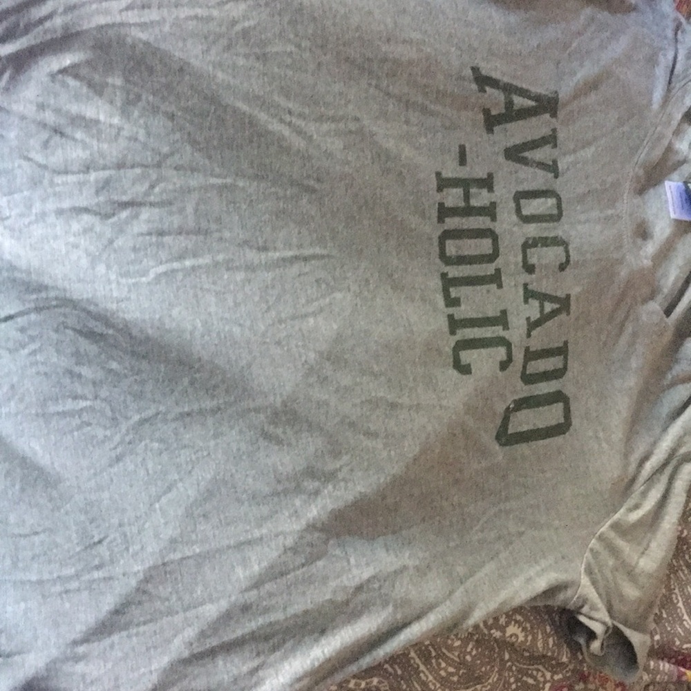 Avocado holic shirt